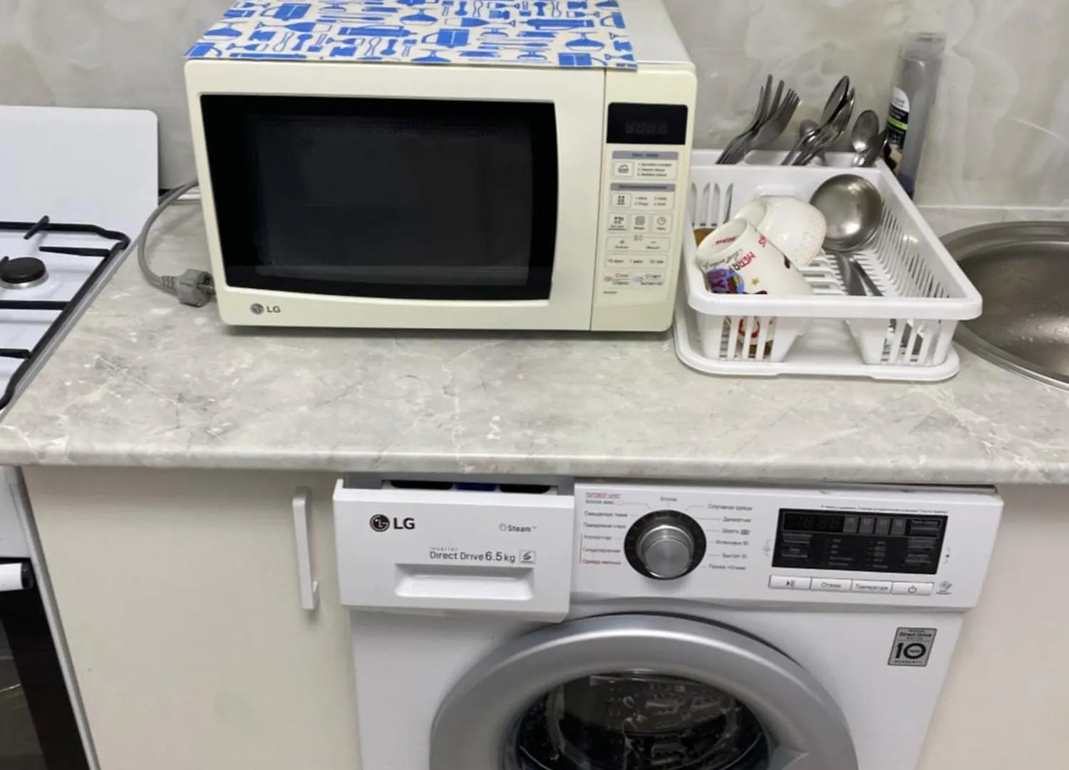 City Center One Bedroom Apartment Almatı